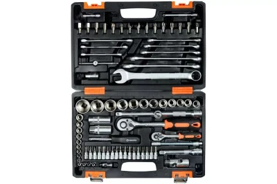 Набор инструментов АВТО, 1/2" , 1/4" , CrV, в кейсе 82 предм Вихрь 73/6/7/6