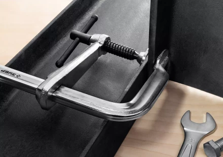 ЗУБР КС-1000/120, F, 1000 х 120 мм, цельнокованая струбцина, Профессионал (32157-120-1000) купить в Ханты-Мансийске