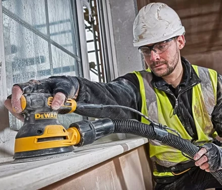 Шлифмашина ЭШМ DeWalt DWE6423 купить в Ханты-Мансийске