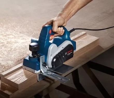 Рубанок BOSCH GHO 6500 (0.601.596.000) купить в Ханты-Мансийске