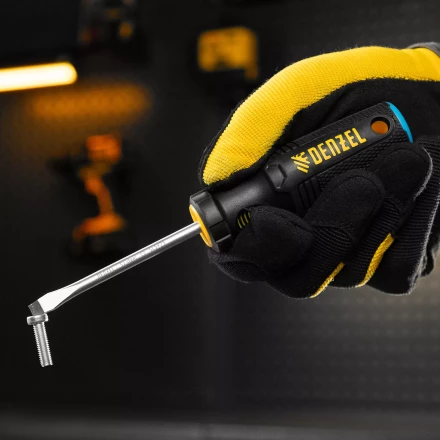 Отвертка, SL5x75 мм, S2, 3к рукоятка Denzel 121947 купить в Ханты-Мансийске