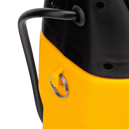 Опрыскиватель аккумуляторный Denzel D-5LI, 5 л, Li-Ion акк., 12 В, 2 Ач 64790 купить в Ханты-Мансийске