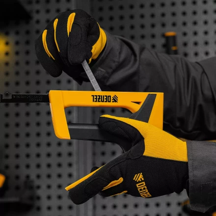 Скобы, 10 мм, для мебельного степлера, тип 53, 2000 шт. Denzel 41102 купить в Ханты-Мансийске