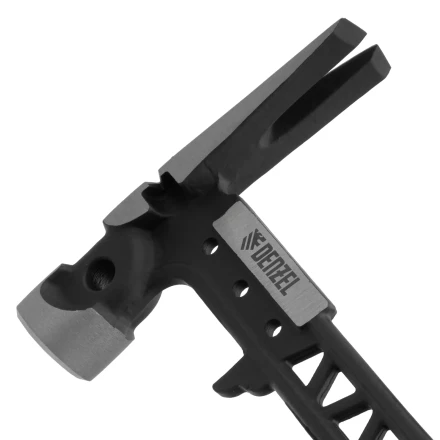 Молоток строительный 450 г, цельнокованый,боек с магнитом, двухкомп. обрезин. рук-ка Denzel 10468 купить в Ханты-Мансийске