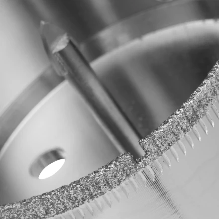 Сверло по керамической плитке и стеклу Сибртех, 68 х 55 мм, шестигранный хвостовик, с центрующим сверлом купить в Ханты-Мансийске