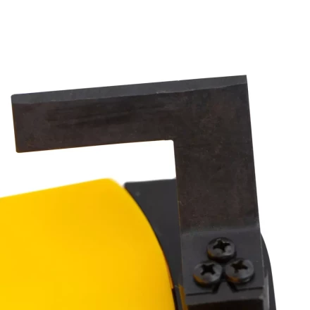 Триммер бензиновый DTL-33, 33 см3, неразъемная штанга, состоит из 2 частей Denzel 96261 купить в Ханты-Мансийске