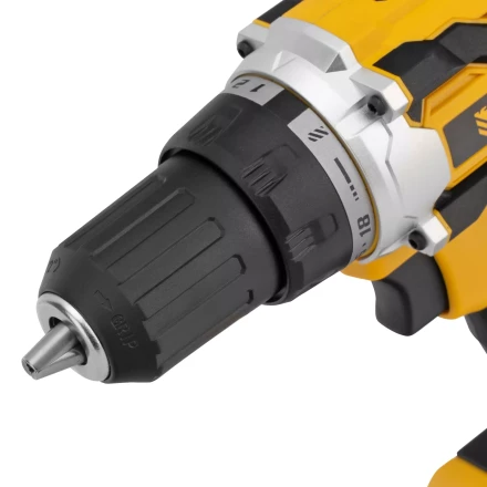 Дрель-шуруповерт аккумуляторная, бесщет.  Denzel 26141 BLDL-18-0 Li-Ion, 18 В купить в Ханты-Мансийске