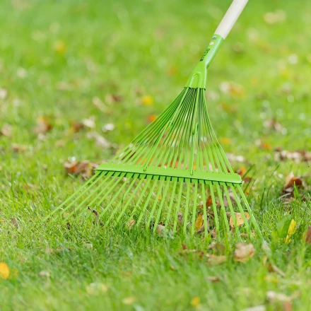 Грабли веерные стальные Palisad, 565 мм, 22 плоских зуба, эмалированные, усиленные, без черенка, 617015 купить в Ханты-Мансийске