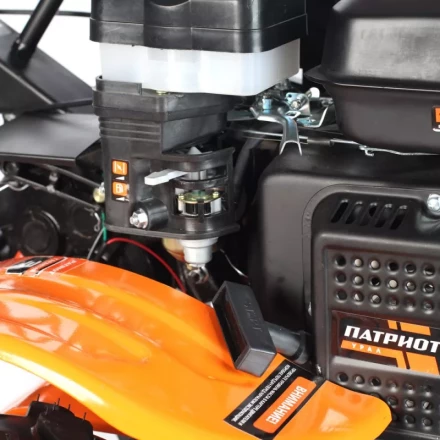Мотоблок PATRIOT Урал (Колеса EXTREME) 440107581 купить в Ханты-Мансийске