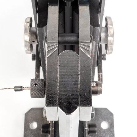 Шиногиб гидравлический КВТ ШГ-150К с радиусом гиба 5 и 10 мм для шин шириной до 150 мм (84417) купить в Ханты-Мансийске