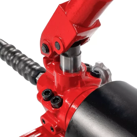 Помпа гидравлическая ручная КВТ ПМР-7035 объем маслобака 3.5 л (85140) купить в Ханты-Мансийске