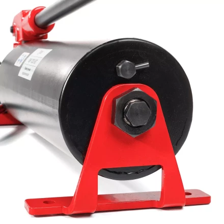 Помпа гидравлическая ручная КВТ ПМР-7035 объем маслобака 3.5 л (85140) купить в Ханты-Мансийске