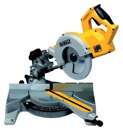Пила торцовочная DeWALT  DWS 777-QS купить в Ханты-Мансийске