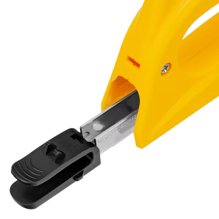 Степлер пластиковый, скобы в комплекте, тип 53, 6-10 мм Denzel 40221 купить в Ханты-Мансийске