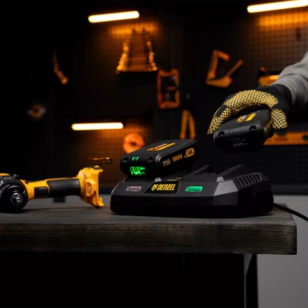 Устройство зарядное для аккумуляторов Denzel IBC-18-3.0-2, Li-Ion, 18В, 3.0 А, для двух батарей 28454 купить в Ханты-Мансийске