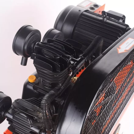 Компрессор масляный поршневой ременной PATRIOT PTR100/670 купить в Ханты-Мансийске