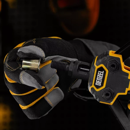 Заклепки резьбовые Denzel, стальные, оцинкованные, М12, пластиковый кейс, 25 шт., 40606 купить в Ханты-Мансийске