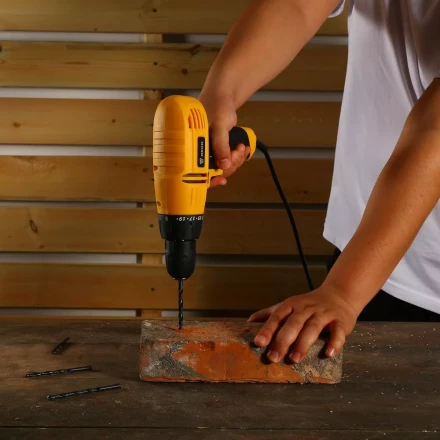 Дрель-шуруповерт сетевой DEKO DKSD500W, 063-4053 купить в Ханты-Мансийске