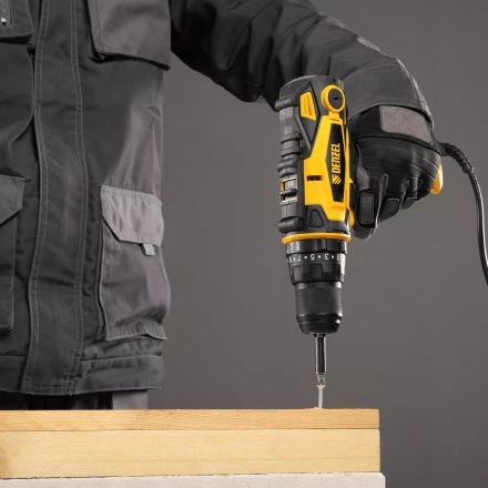 Дрель-шуруповерт сетевая ударная Denzel 26211, ISD-300-13 купить в Ханты-Мансийске