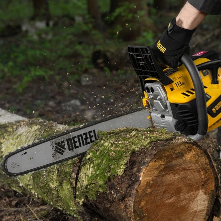 Пила цепная бензиновая Denzel DS-5218, шина 45 см, 52 см3, 3 л.с, шаг 0,325, паз 1,5 мм, 72 звена 95237 купить в Ханты-Мансийске