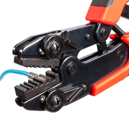 Пресс-клещи КВТ СТВ+9 с 9 матрицами МПК для опрессовки разъемов, втулочных, изолированных и неизолированных наконечников (набор) (89183) купить в Ханты-Мансийске