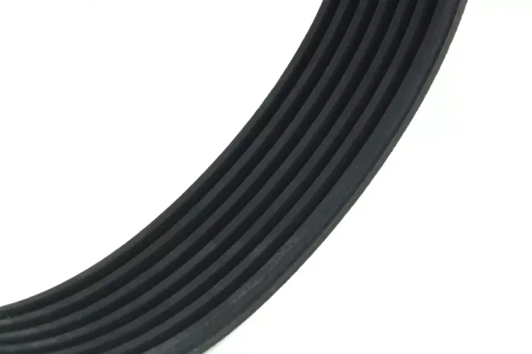 Ремень 8 PK 818 Строймаш 95458006 купить в Ханты-Мансийске