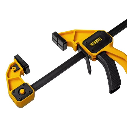 Струбцина F-образная Denzel, быстрозажимная, 150 х 80 мм, усиленный нейлоновый корпус 20505 купить в Ханты-Мансийске