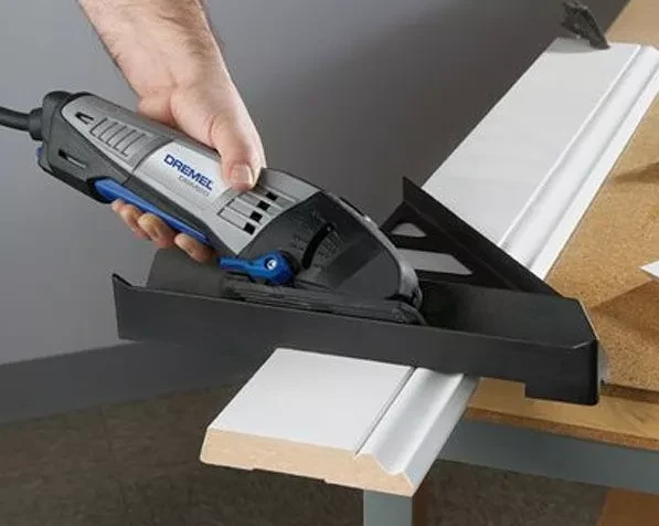 Направляющая для резки к пиле DSM20 DREMEL купить в Ханты-Мансийске