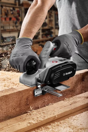 Рубанок электрический ЗР-750-82 серия МАСТЕР купить в Ханты-Мансийске