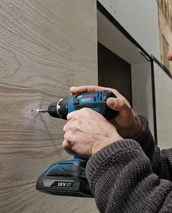 Аккумуляторная дрель-шуруповерт BOSCH GSR 18 V-LI (0.601.866.10J) купить в Ханты-Мансийске