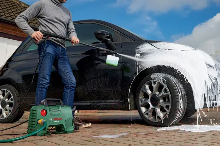 Минимойка-мойка высокого давления Bosch AQT 33-11 купить в Ханты-Мансийске