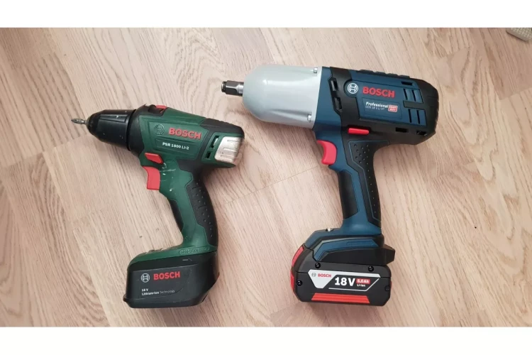 Bosch Аккумуляторный ударный гайковерт GDS 18 V-LI HT 06019B130A купить в Ханты-Мансийске