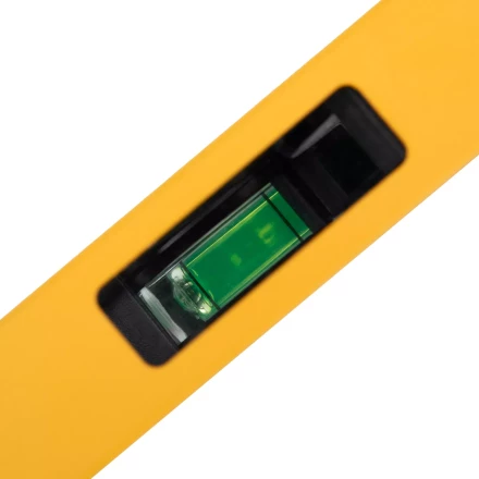 Уровень алюминиевый Denzel 33694, магнит, фрезерованный, 3 глазка (1 зеркал.), 0,5 мм/м, 1200 мм купить в Ханты-Мансийске