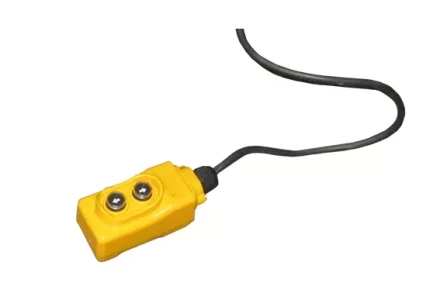 Пульт управления для лебедок электрических KCD 500 кг 380В 1012868 купить в Ханты-Мансийске