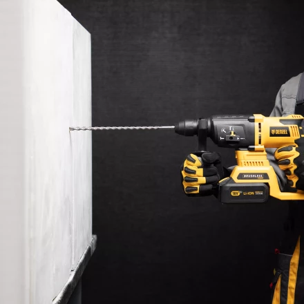 Бур по бетону Denzel, 10 x 310 мм,двойная спираль, три пылеотводящие кромки, 705019 купить в Ханты-Мансийске