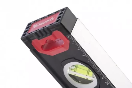 Уровень алюминиевый усиленный 600 мм MATRIX 2 компонентные рукоятки артикул 34361 купить в Ханты-Мансийске