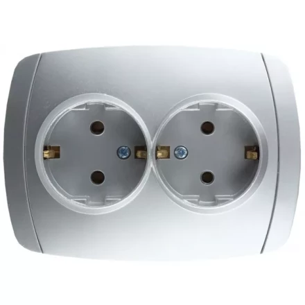 Розетка СВЕТОЗАР &quot;АКЦЕНТ&quot; двойная в сборе, с заземлением, цвет серебристый металлик, 16А/~250В SV-54207-SM купить в Ханты-Мансийске