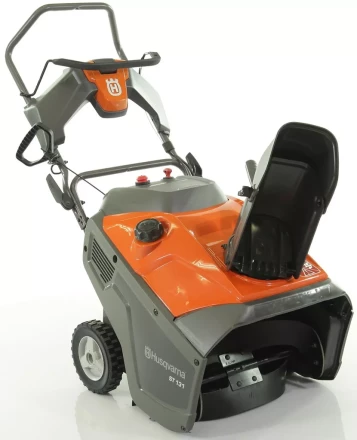 Бензиновый снегоуборщик Husqvarna ST 131 купить в Ханты-Мансийске