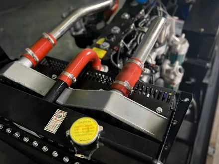 Дизельный генератор Vektor AD-100Y-T400 с АВР купить в Ханты-Мансийске