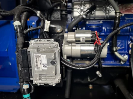 Дизельный генератор Vektor AD-100Y-T400 с АВР купить в Ханты-Мансийске