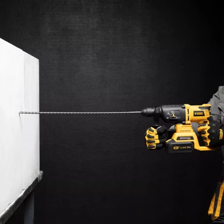 Бур по бетону Denzel, 12 x 600 мм, двойная спираль, три пылеотводящие кромки, 705028 купить в Ханты-Мансийске