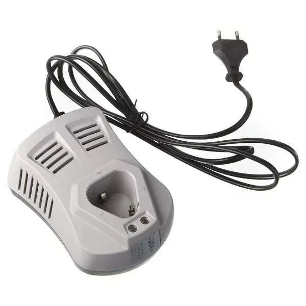 Зарядное устройство ЗУБР 12V 2A V000-006-063 купить в Ханты-Мансийске