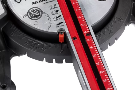 Пила торцовочная ЗУБР "МАСТЕР", сдвижная голова, 255 мм, 4800 об/мин, 1600 Вт ЗПТ-255-1600-Л-02 купить в Ханты-Мансийске