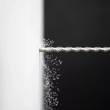 Бур по бетону Denzel, 10 x 260 мм, двойная спираль, три пылеотводящие кромки, 705018 купить в Ханты-Мансийске