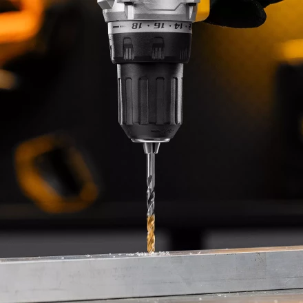 Сверло спиральное по металлу Denzel 5 x 86мм, Р6М5, Golden Tip, многогранная заточка, 718276 купить в Ханты-Мансийске