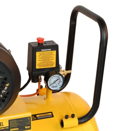 Компрессор воздушный BCI3000-T/200, ременный привод , 3.0 кВт, 200 литров, 530 л/мин Denzel 58119 купить в Ханты-Мансийске