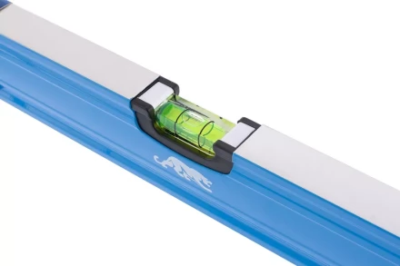 Уровень алюминиевый 800 мм профиль 1.6 мм фрезерованный ударопрочные заглушки 3 глазка БАРС 34424 купить в Ханты-Мансийске